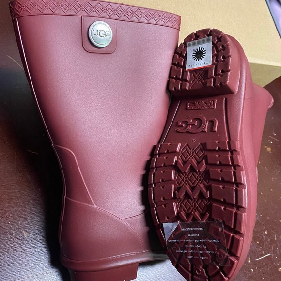 UGG Womens Maroon Sienna Matte 1100510 Pull On Mid Calf Rain Boots Sz US 5 US 8 - Picture 4 of 4